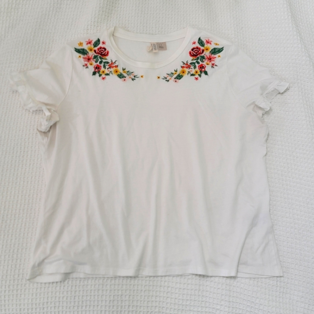 Floral H&M shirt